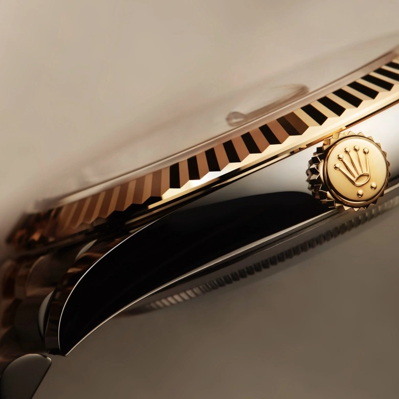 Discover the Rolex collection