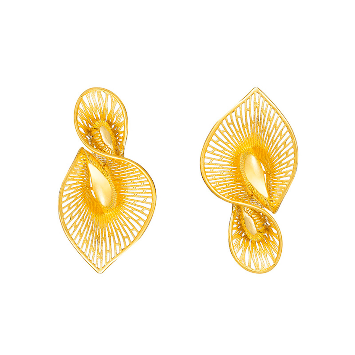 Fine Gold Earrings with Calla Lily