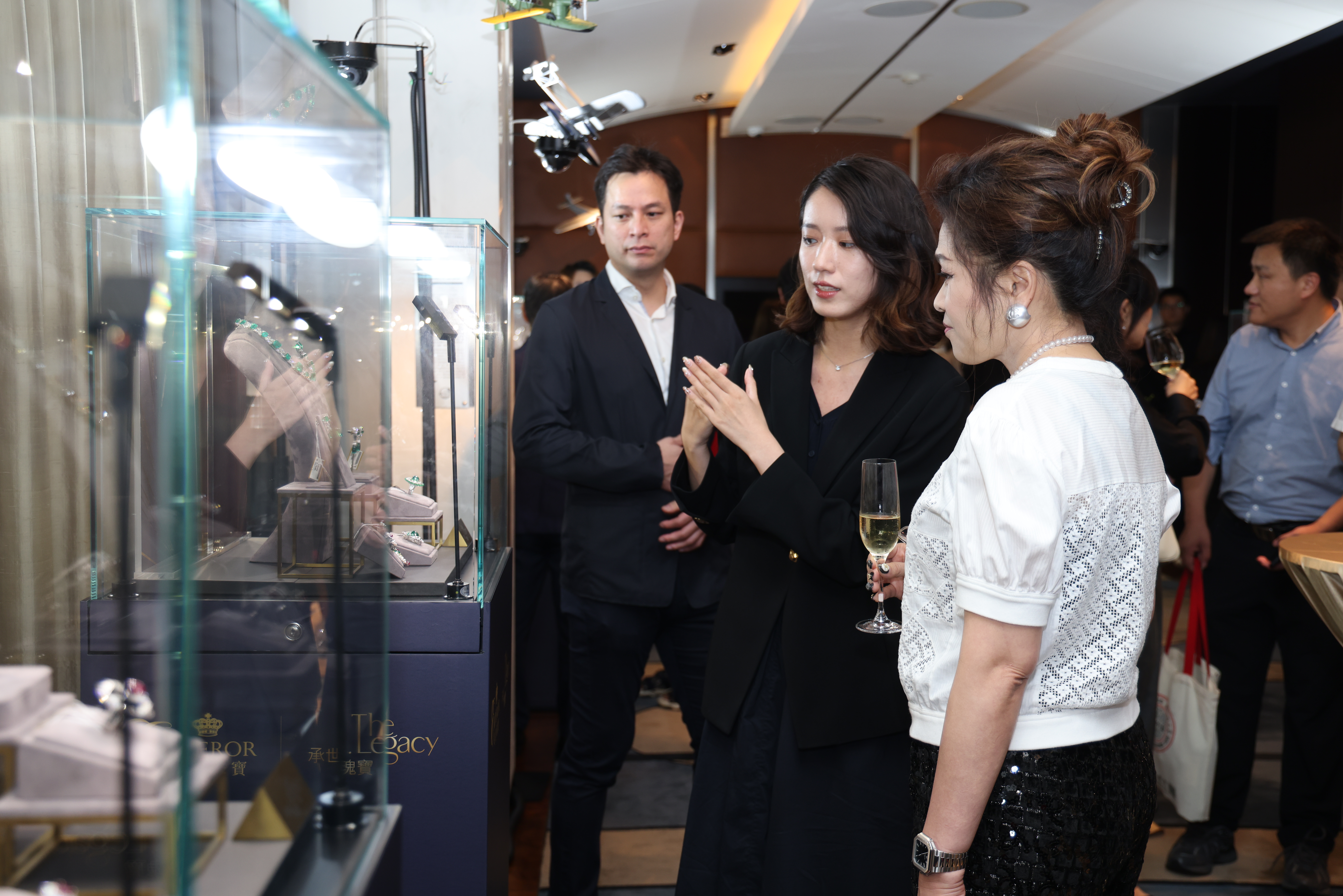 4A1087895mc6b140d6a36c1d7163ac04