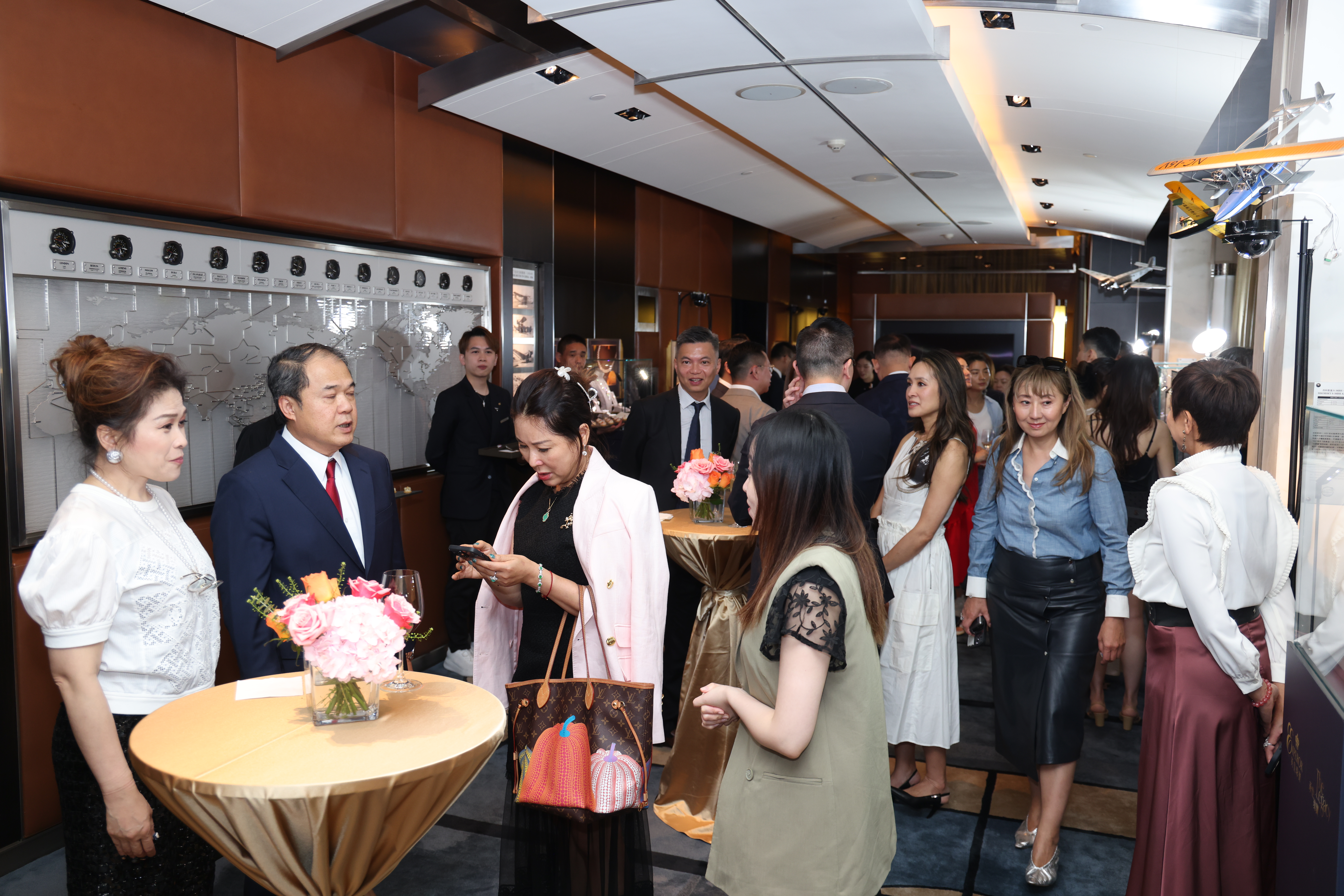 002B2a765qd530fce2dbe978ce6e0c1b